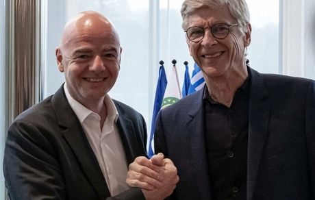 «ونگر» از محوطه فنی به پشت میزنشینی در «فیفا» تغییر وضعیت داد