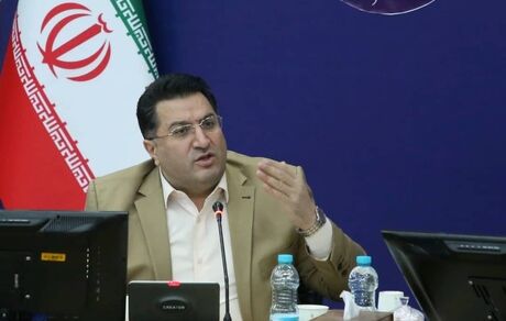 قیمت مصرف‌کننده نیز همراه با قیمت تولیدکننده روی کالاها درج می‌شود
