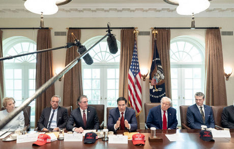 واکنش ترامپ و وزیر خارجه آمریکا به جایگزینی ایران و ایتالیا در جام جهانی ۲۰۲۶
