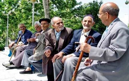 توپ بازنشستگان در زمین دولت