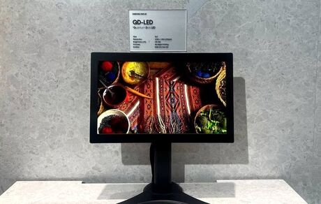 اولین نمایشگر QD-LED جهان رونمایی شد