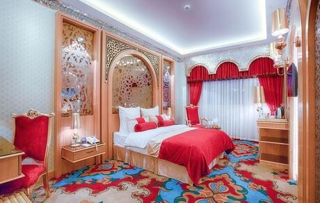 تخفیف ویژه در هتل‌های پایتخت مذهبی کشور به یک شرط