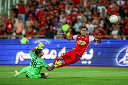 پرسپولیس با شکست گل‌گهر به نیمه نهایی جام حذفی صعود کرد