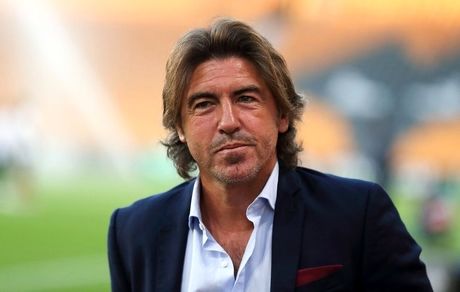 سرمربی استقلال اخراج شد