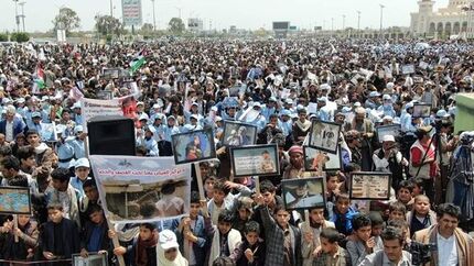 تظاهرات کودکان یمنی در محکومیت درج نام انصارالله در لیست ناقضان حقوق کودکان