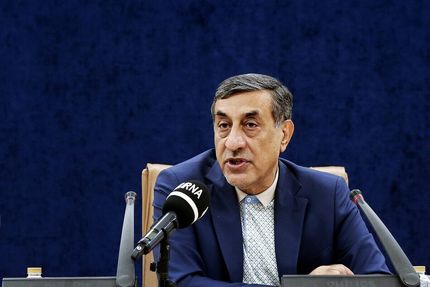 طیب‌نیا، گزینه اصلی وزارت اقتصاد است