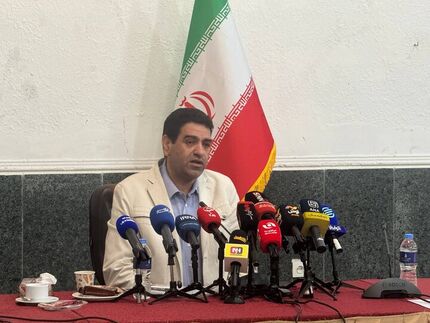 آخرین وضعیت تبدیل وضعیت نیروهای شرکتی / مجلس و نظام با مذاکره موافقند