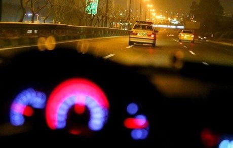 دستگیری ۳ متهم پرتاب تکه‌های سیمانی در بزرگراه نواب تهران / حادثه‌ای با یک کشته