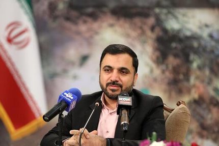 اظهارات عجیب وزیر ارتباطات: قطع سراسری اینترنت نداشتیم / استفاده از فیلترشکن جرم‌انگاری خواهدشد