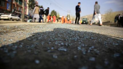 انفجار دوباره در افغانستان / طالبان اعلام آتش بس کرد