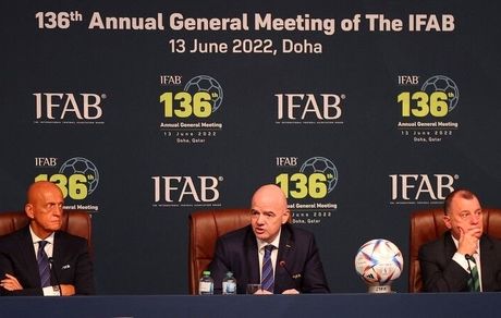 قوانین جدید فوتبال: فرصت برای پرتاب اوت و تعویض کمتر شد