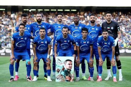 سازمان لیگ با درخواست تغییر زمان بازی استقلال و صنعت نفت مخالفت کرد؟