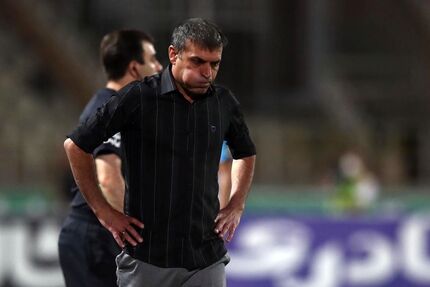 ویسی سرمربی صنعت نفت ماند