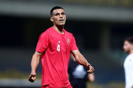 جریمه سنگین بازیکن فولاد بدلیل توهین به داور