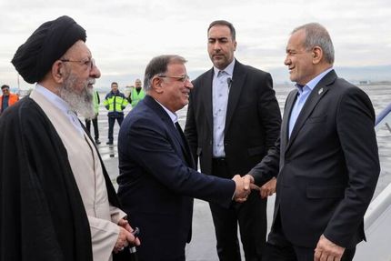 رئیس جمهور به استان گلستان وارد شد