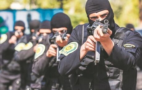 گروگان‌گیری نافرجام در خیابان گلبرگ تهران / متهم دستگیر شد