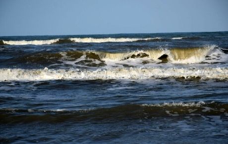 یک نوجوان مشهدی در ساحل کلاچای غرق شد