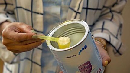 احتمال توقف تولید شیرخشک در کشور / تولیدکنندگان: قیمت‌ها باید افزایش پیدا کند