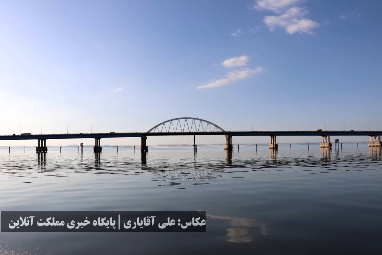  جشنواره فرهنگی، ورزشی و تفریحی دریاچه ارومیه با استقبال ۱۵ کیلومتری برگزار شد 