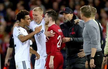 لیورپول باز هم باخت / اینتر و یوونتوس بردند / بارسلونا دقیقه ۹۰ برد / ناپولی ول کن صدرنشینی نیست