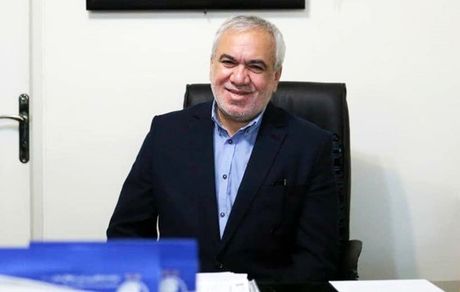 فتح الله‌زاده: دولت از برند استقلال و پرسپولیس سوء استفاده می کند