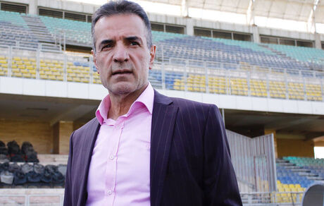 انصاری‌فرد: قرارداد پرسپولیس با جونیور فسخ نمی شود