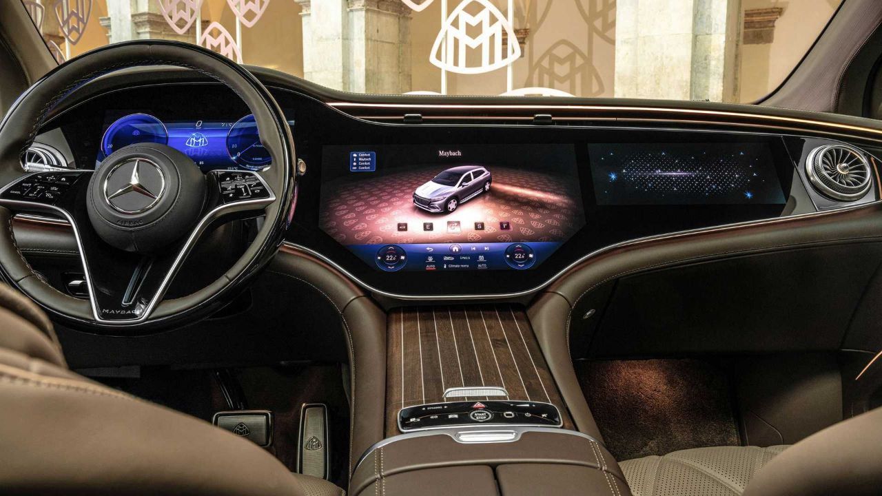 مرسدس بنز لوکس EQS SUV Maybach