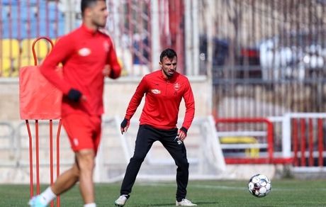 هافبک پرسپولیس به تمرینات این تیم بازگشت