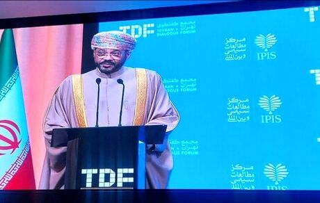 وزیر خارجه عمان: حل اختلافات از راه گفت و گو ممکن است