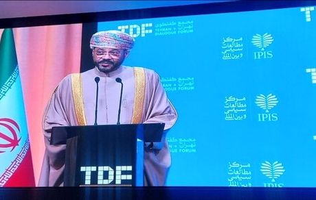 وزیر خارجه عمان: حل اختلافات از راه گفت و گو ممکن است