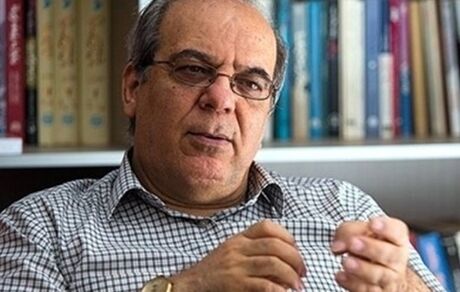عباس عبدی: مجبوریم پراید بخریم و در انتخابات شرکت کنیم

