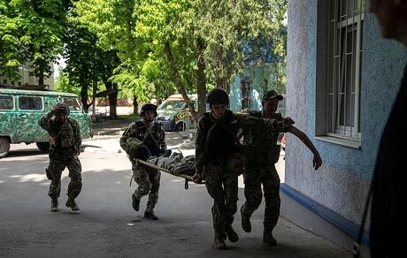 شدت گرفتن درگیری‌ها در جنوب و شرق اوکراین / فرانسه و مکزیک خواستار نشست فوری شورای امنیت