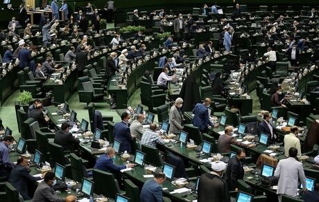 آخرین وضعیت نامه نمایندگان به قالیباف درباره بررسی ادعای فشار به وزیر صمت