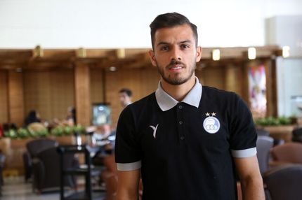 مدافع ناراضی در استقلال ماندنی شد