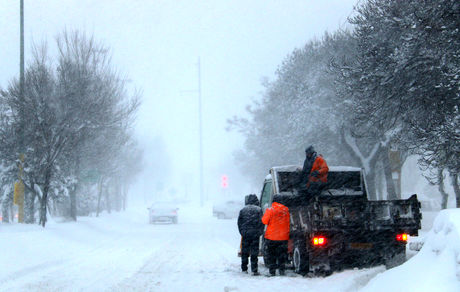 ادامه بارش برف در استان اردبیل تا ظهر دوشنبه