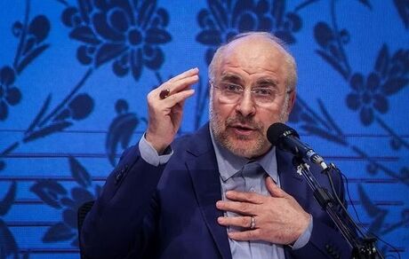 انتقاد قالیباف از استاندارد نبودن فرایندهای بانکی