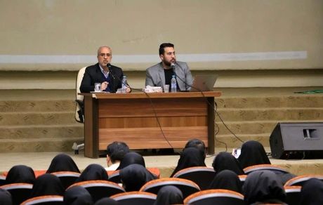 استاندار کرمان از کاهش بیکاری در این استان خبرداد / دولت از تحریم‌ها نترسیده است