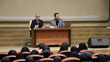 استاندار کرمان از کاهش بیکاری در این استان خبرداد / دولت از تحریم‌ها نترسیده است