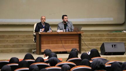 استاندار کرمان از کاهش بیکاری در این استان خبرداد / دولت از تحریم‌ها نترسیده است