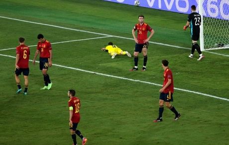 توقف اسپانیای مدعی در آغاز یورو ۲۰۲۰