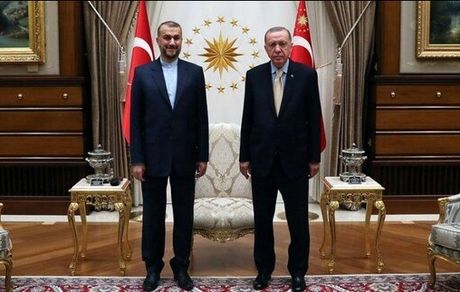 رایزنی وزیر امور خارجه با اردوغان