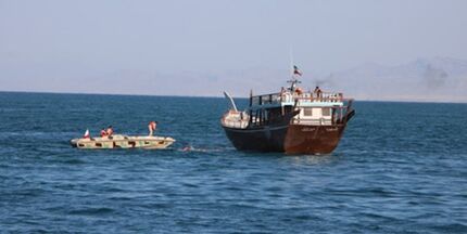 ۳ لنج و قایق متخلف در جاسک توقیف شد