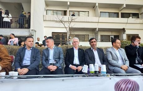 مسابقات فوتبال گل‌کوچیک محلات آغاز شد / سرخابی‌ها مساوی کردند