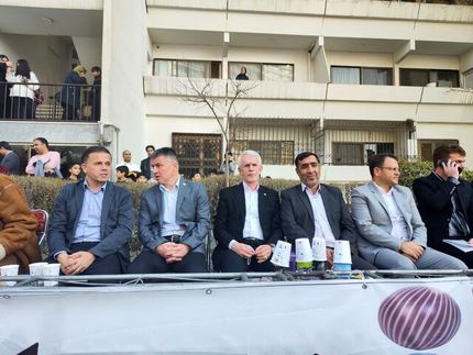 مسابقات فوتبال گل‌کوچیک محلات آغاز شد / سرخابی‌ها مساوی کردند