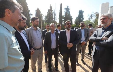 وزیر ارشاد: کارخانه کاغذ زاگرس از امیدهای اصلی پروژه خودکفایی کاغذ است