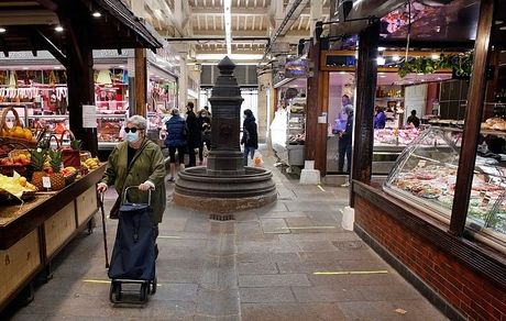 دولت فرانسه در جدیدترین بسته ضدتورمی، قیمت ۲۰ کالای اساسی را کاهش داد