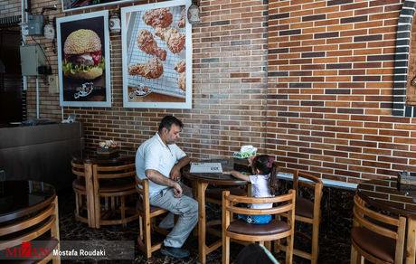 رستوران‌ها تحت چه شرایطی می توانند به فعالیت ادامه دهند؟