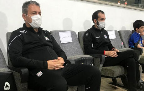 اسکوچیچ تماشاگر ویژه استقلال - تراکتور