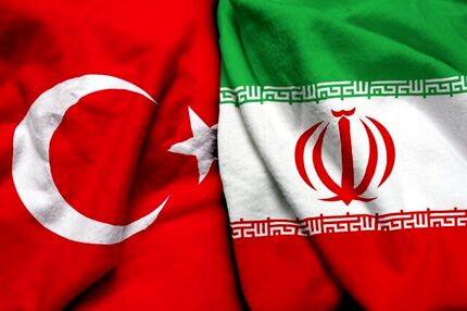 عبور دومین کشتی ترکیه‌ای از تنگه هرمز