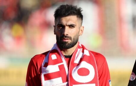 خرید بزرگ استقلال از باشگاه تراکتور / عارف آبی پوش شد؟
